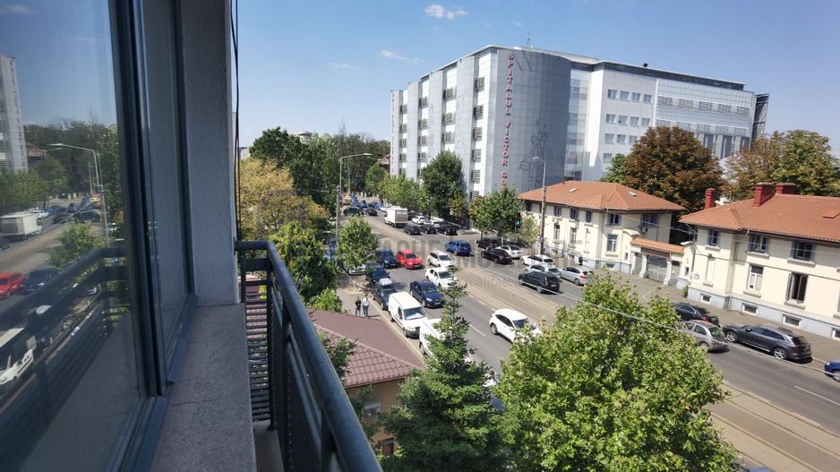 Birou individuale in Piata Muncii - Poză 14