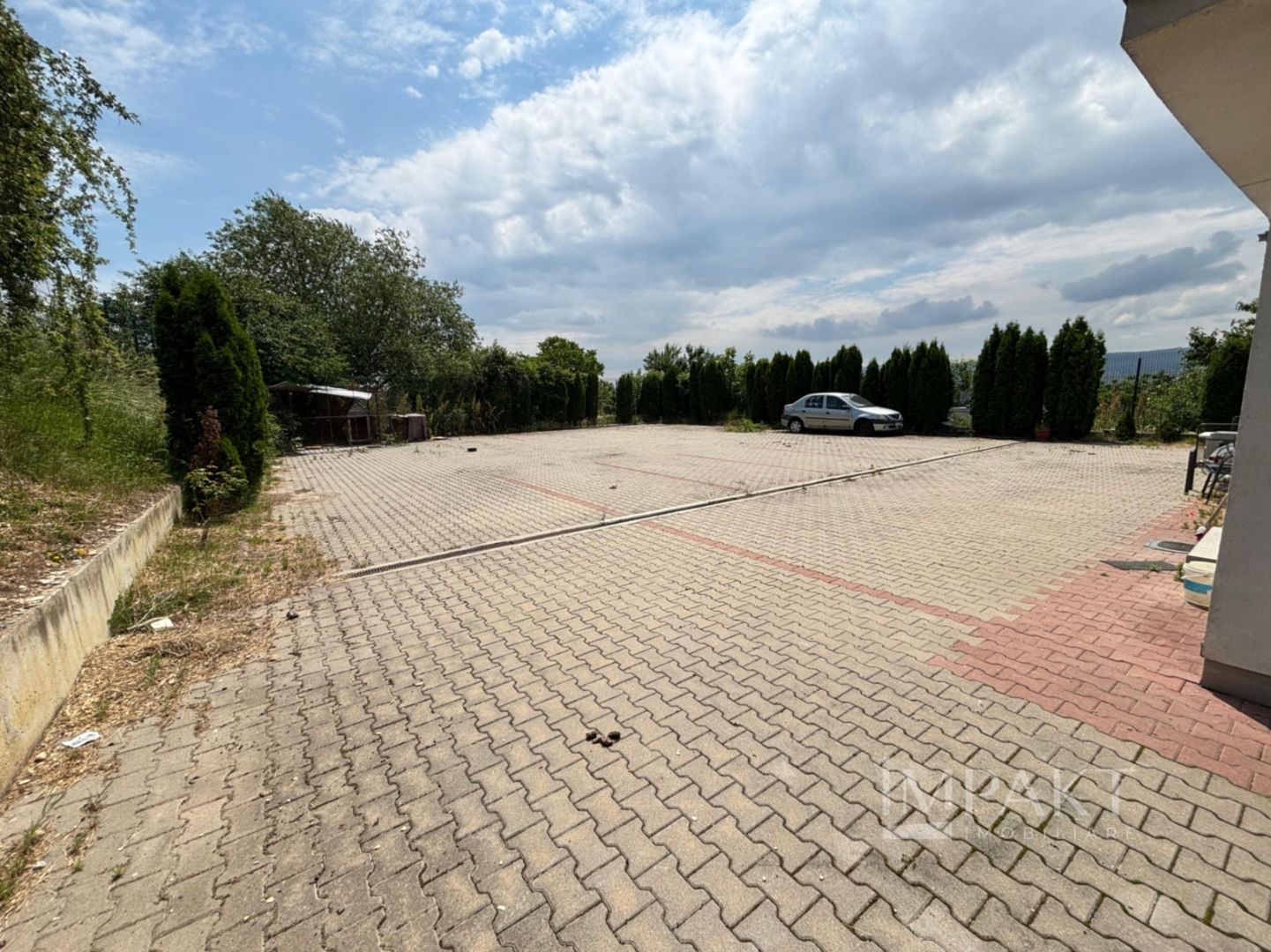 De închiriat casă- cazare muncitori, grădiniță.  Auchan Iris - Poză 3