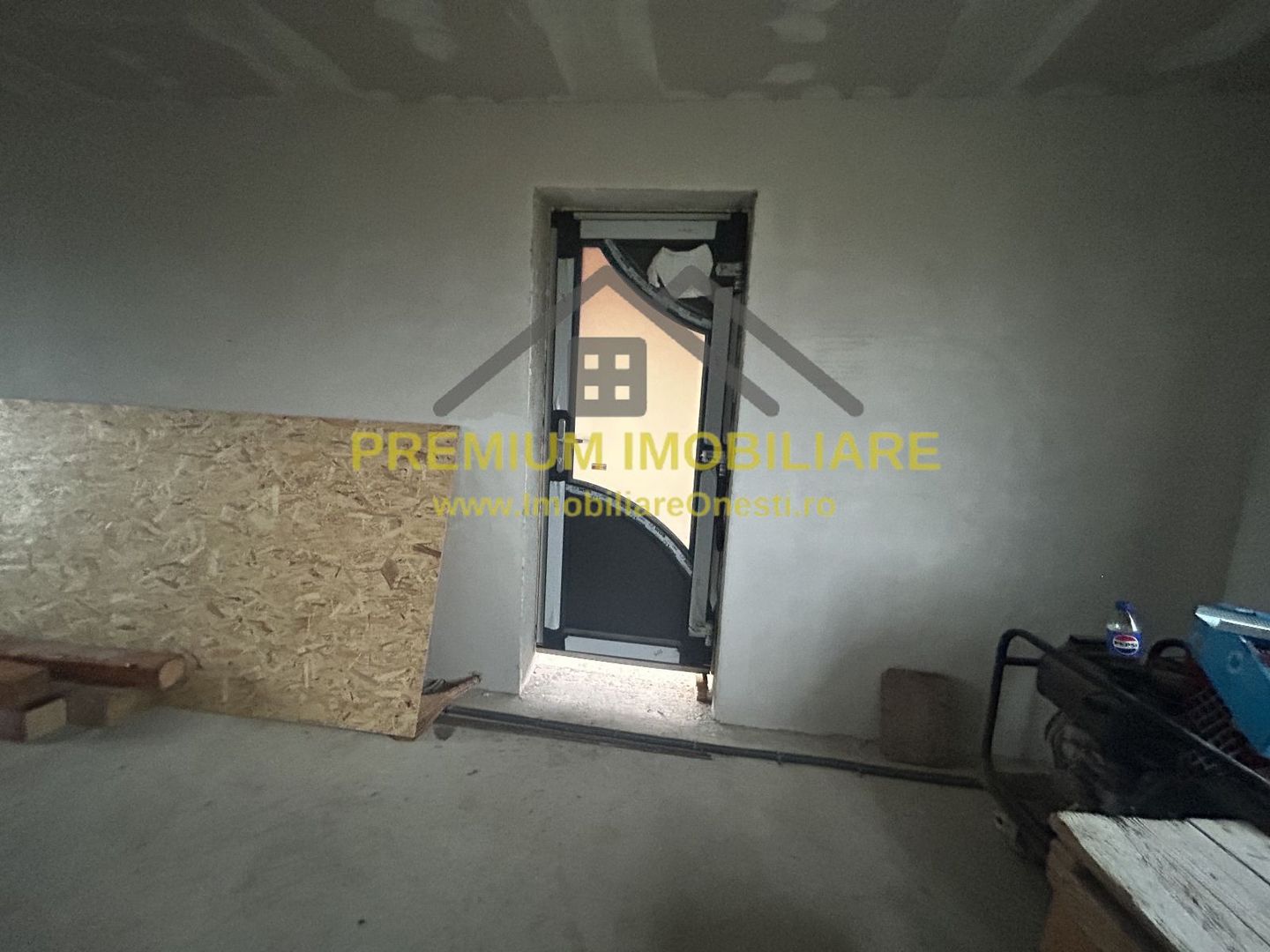 Casa la gri in Onesti - Poză 7