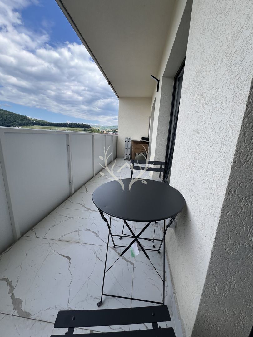 Apartament cu 2 camere, totul nou, parcare subterana – Str. E - Poză 6