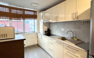 Chirie apartament 3 camere - Transilvaniei + loc de parcare - Poză 3