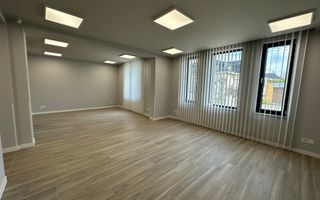 Spatiu de birouri - Poză 2