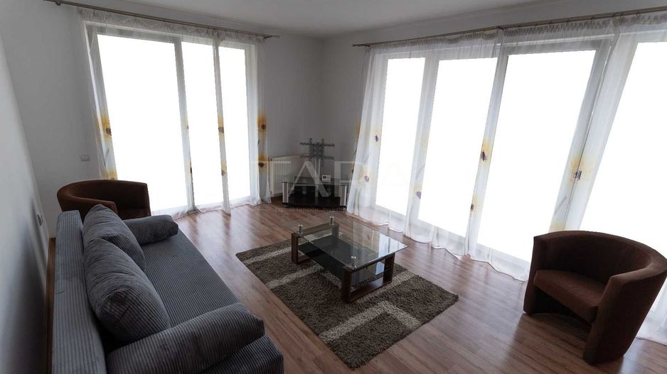 Apartament cu 2 camere și 2 terase în zona Eroilor. - Poză 1