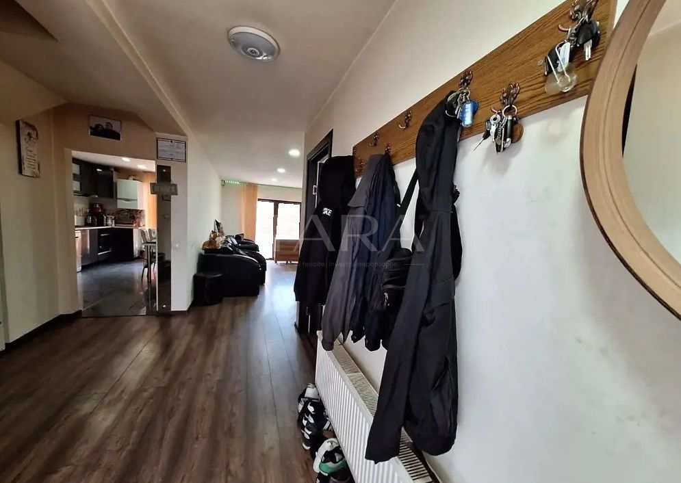 Duplex spațios în zona Edgar Quinet . - Poză 3