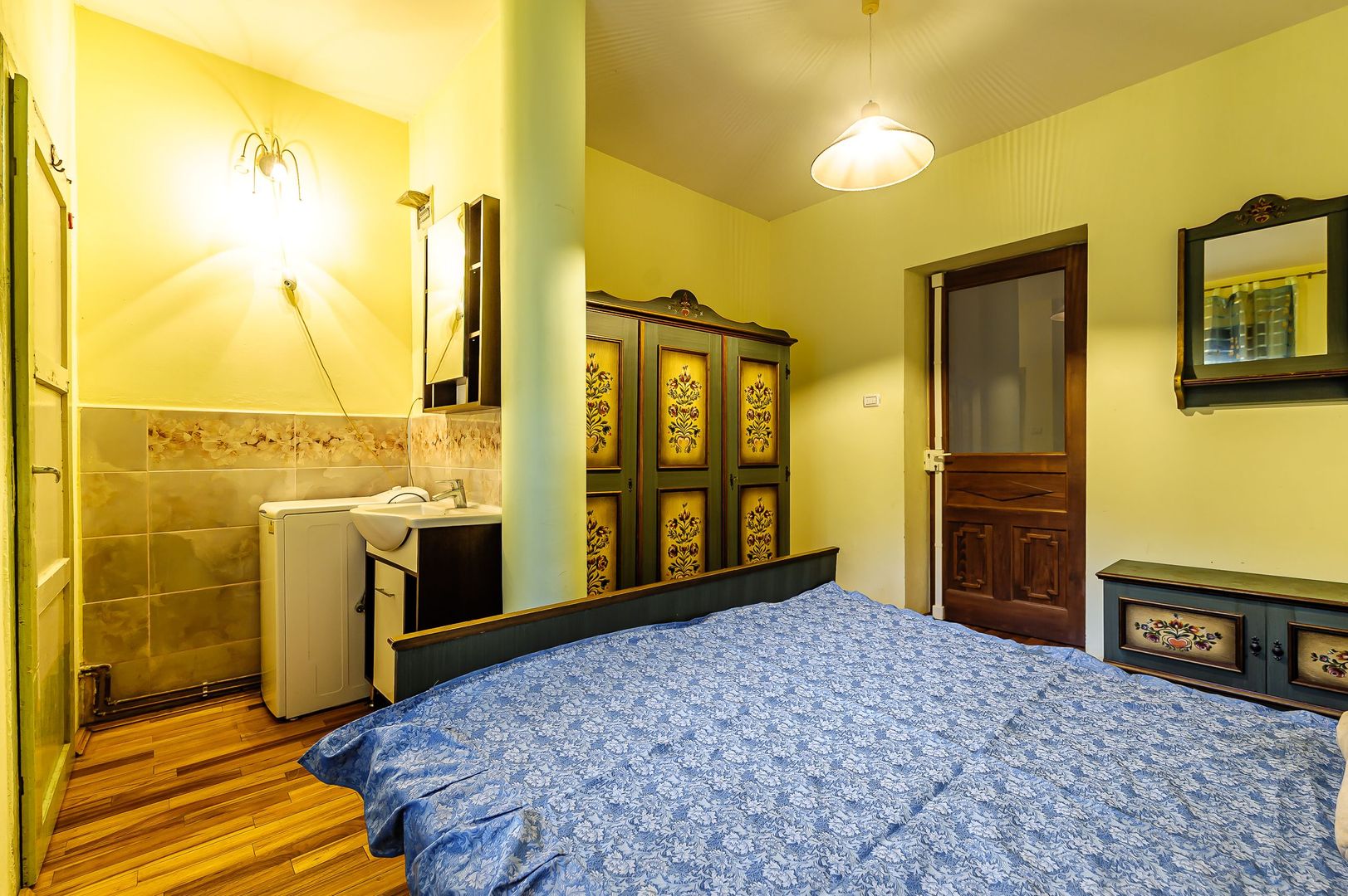 Apartament ultracentral cu destinație multiplă - Poză 5