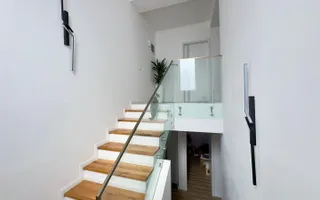 Casă  de vânzare – 115 mp utili, teren 300mp, toate utilitățile - Poză 19