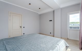 Vânzare, apartament, 2 camere + living, strada Nicola - Poză 5