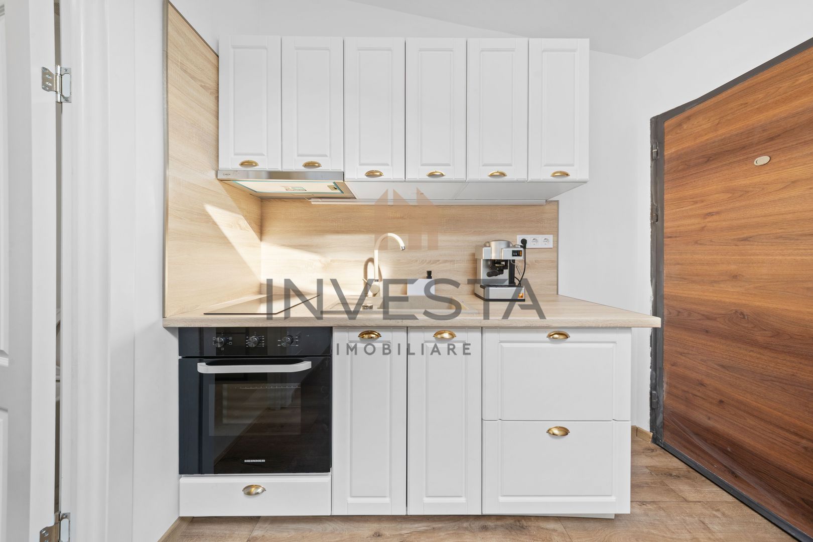 Apartament 3 camere cu 40 mp terasa, la 2 minute de Piata Unirii! - Poză 6
