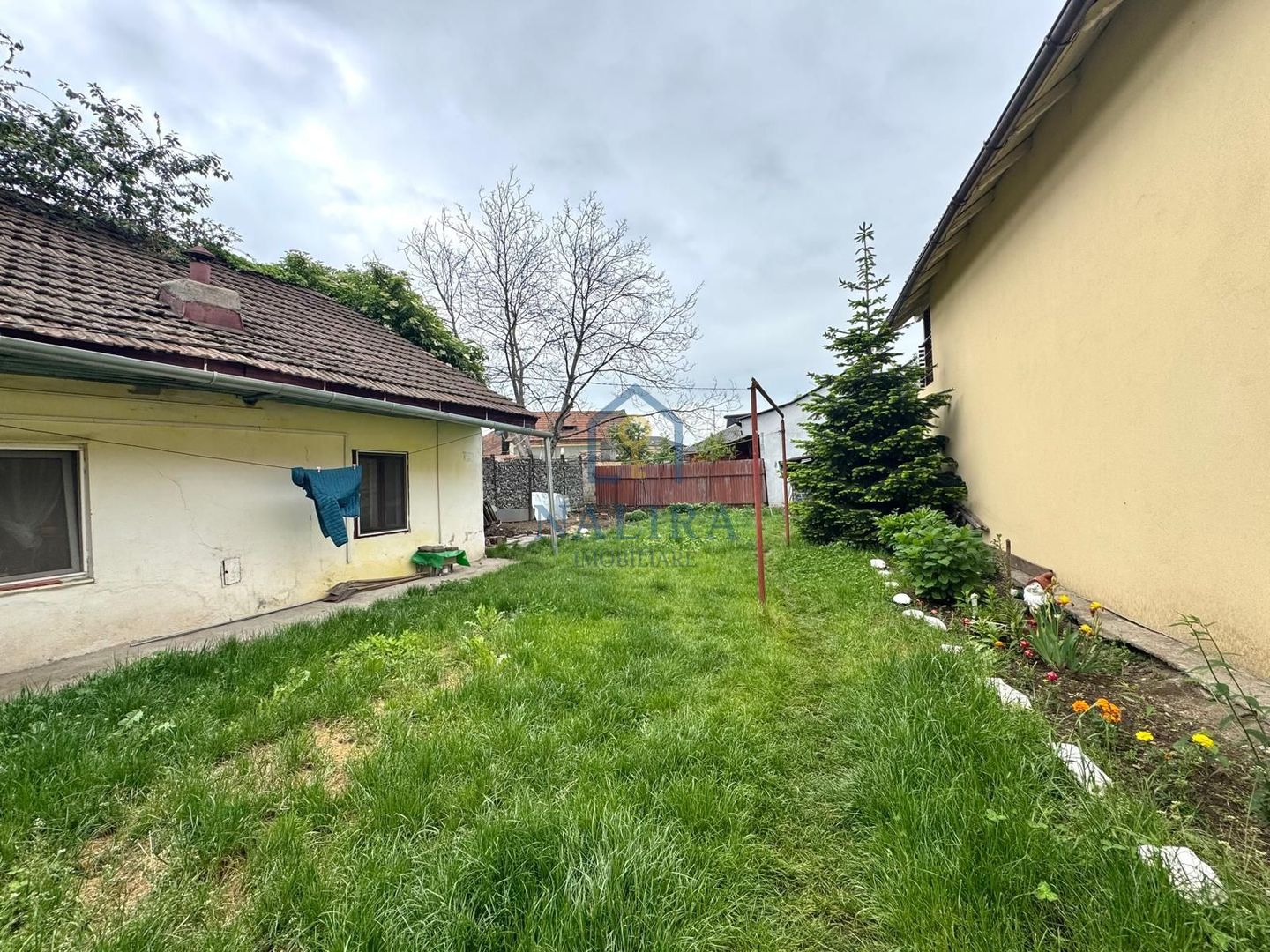 Casa de vanzare  - Centrul vechi - Poză 2