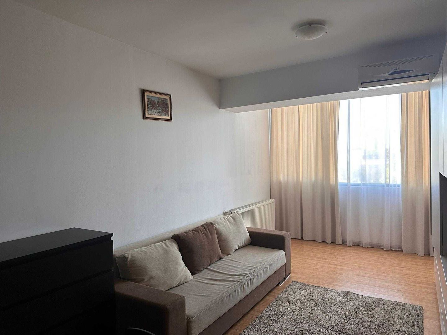 Inchiriere Apartament 2 camere- Titan complex Evo Casa Aromonia - Poză 1