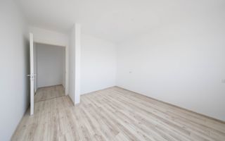 Apartamente 2 camere  Cartierul Tractorul  /  Mall Coresi - Poză 4