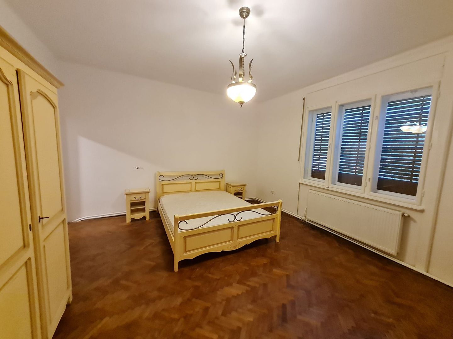 Vila individuala în complex - Poză 23