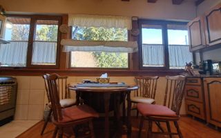 Vila/Pensiune cocheta la munte | Predeal, langa Partia Ski Clabucet - Poză 9