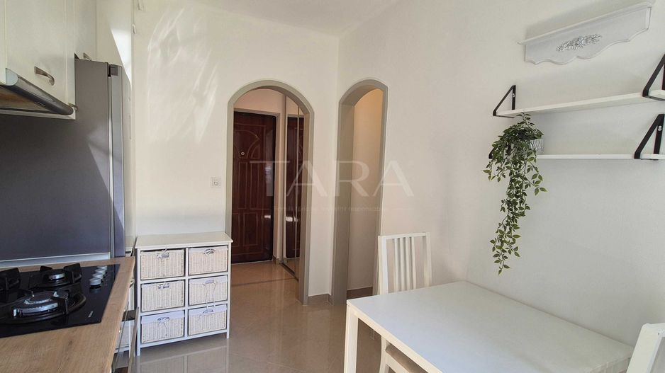 Apartament 2 camere, garaj și parcare incluse, zona Horea, Central. - Poză 3
