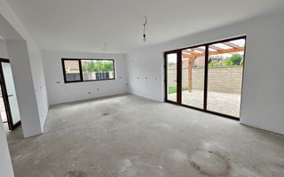Casa semifinisata, 4 camere, 393 mp teren,  Barabant - Poză 4