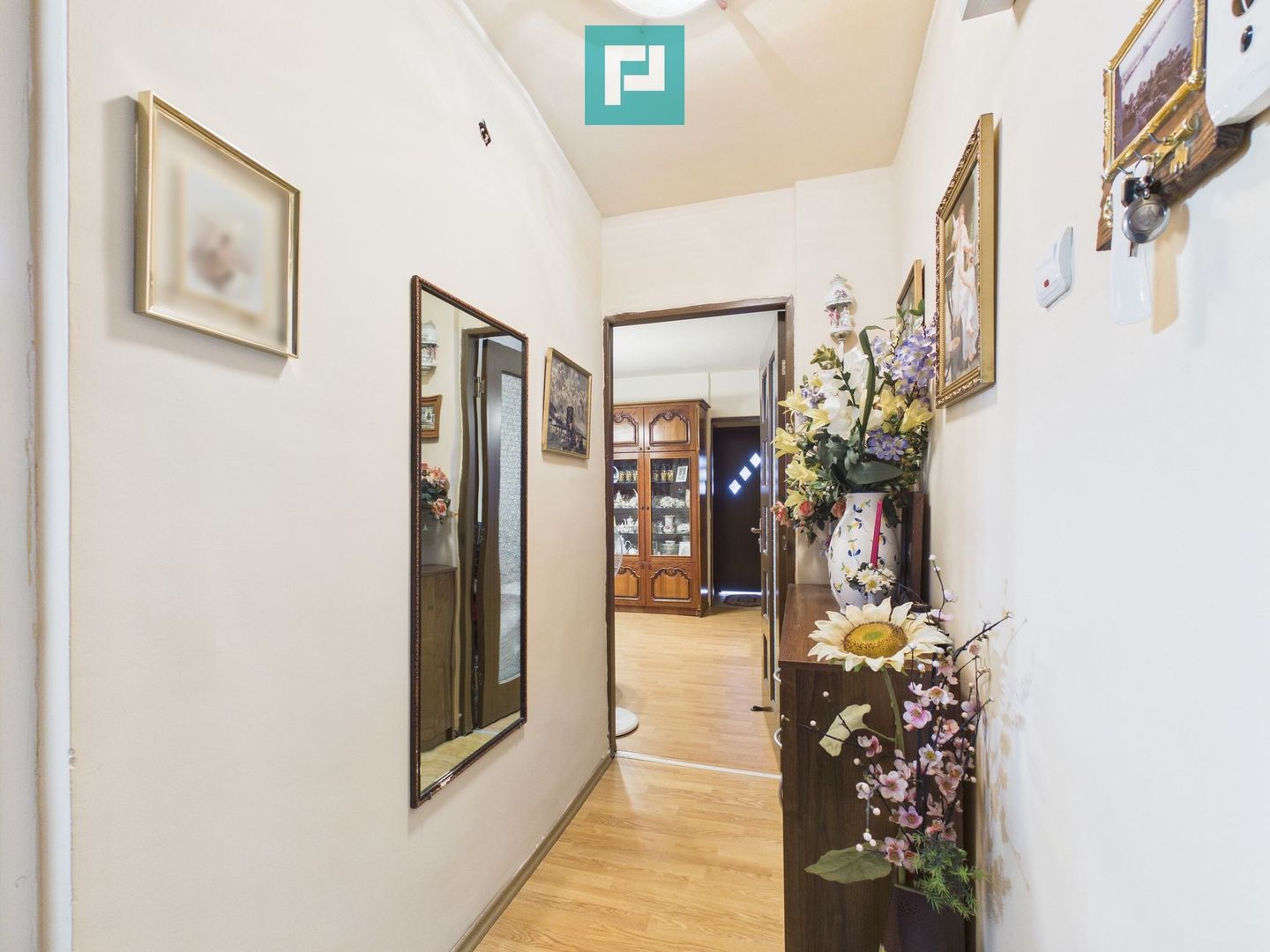 Apartament 2 camere, etaj 2/4 – Micro 15, Deva - Poză 1