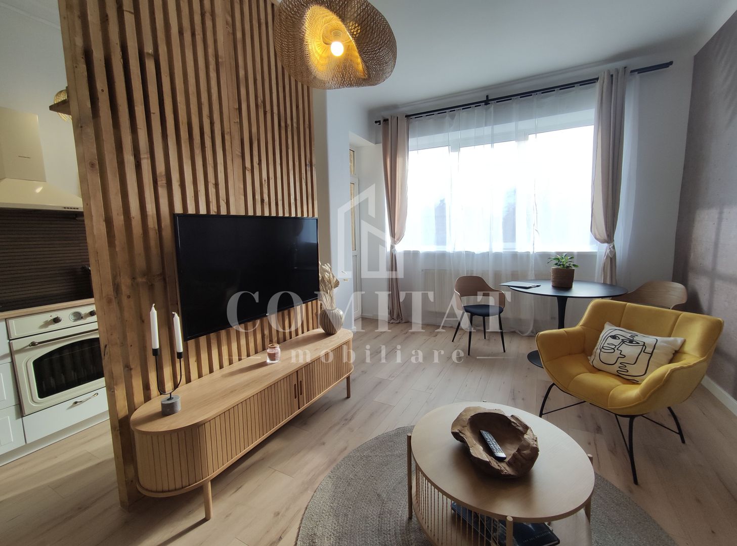 Apartament cu 2 camere de 48 mp în centrul orașului - Poză 2