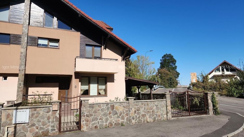 Cartierul Green Park Villas casa cu 3 dormitoare 1300 euro neg - Poză 1