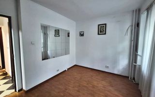 Apartment for Rent – 3 Rooms | Decebal Boulevard | Spacious | Prime Lo - Poză 6