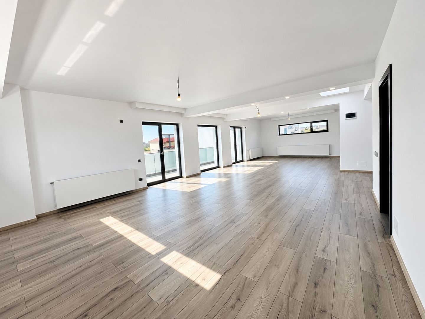 For Rent | Premium 4-Bedroom Villa | 400 sqm | Pipera - Poză 3