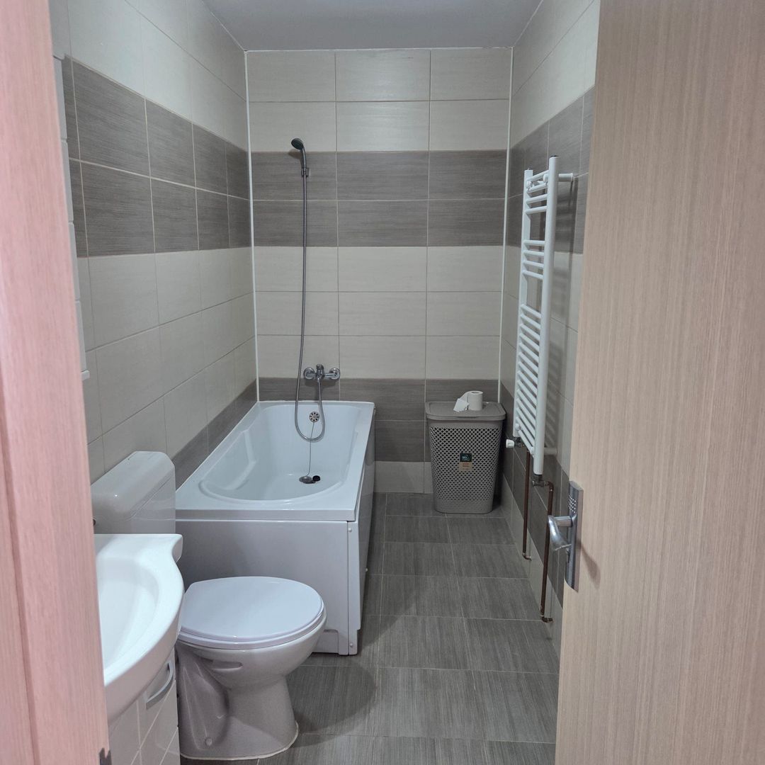 Apartament  2 camera zona Astra,str.Carpatilor - Poză 8