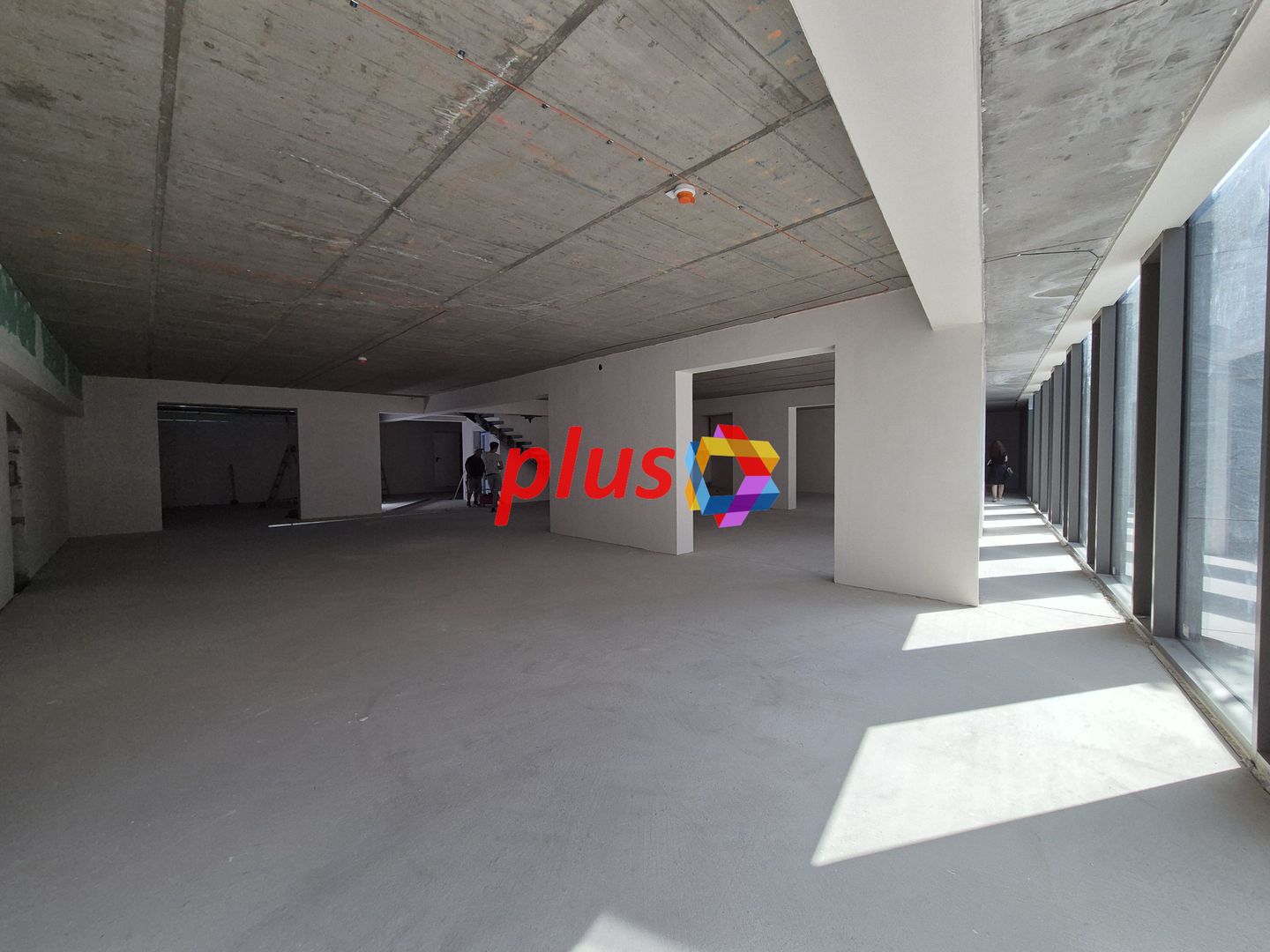 Spatiu ultramodern  nou - 595 mp - Poză 3