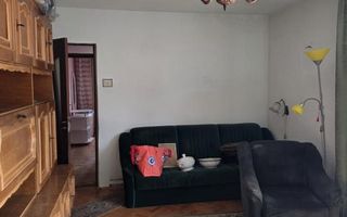 Apartament 2 camere, 2 balcoane, etaj intermediar, Bistrița - Poză 2