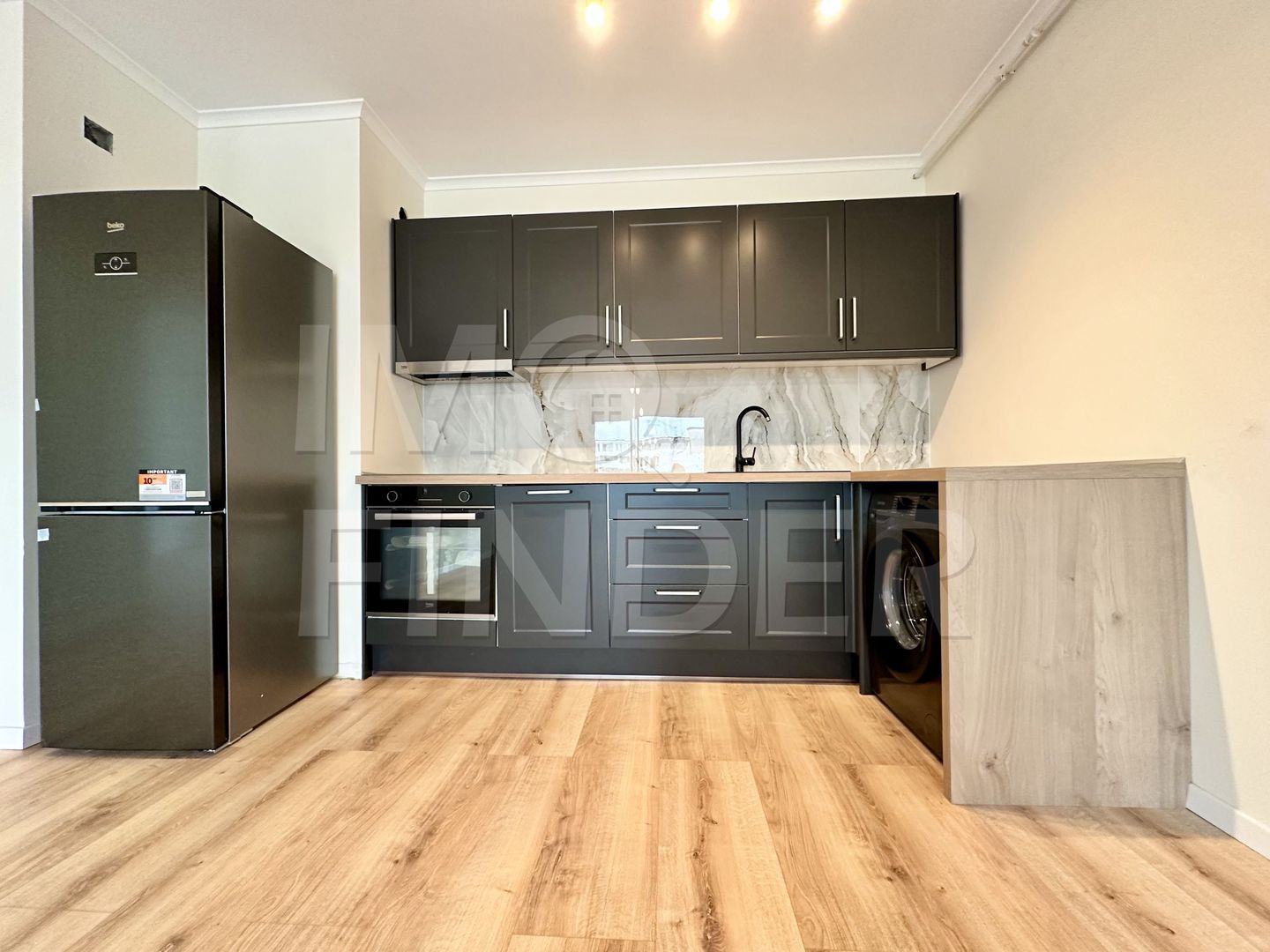 Vanzare 2 camere Floresti, IMOBIL PREMIUM, zona centrala cu CF - Poză 1