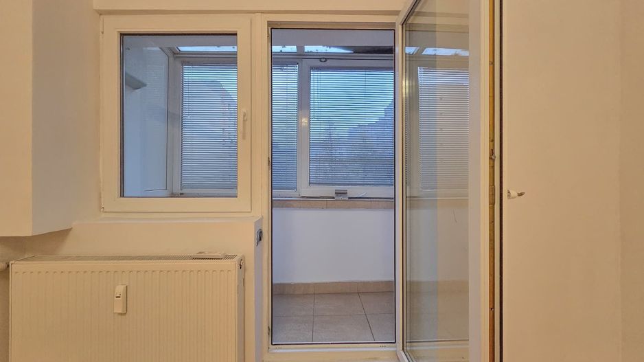 Apart 3 camere birouri stradal Bulevardul Unirii colt Nerva Traian - Poză 15