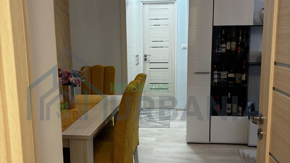 Vând apartament cu 2 camere 50 mp - Poză 2