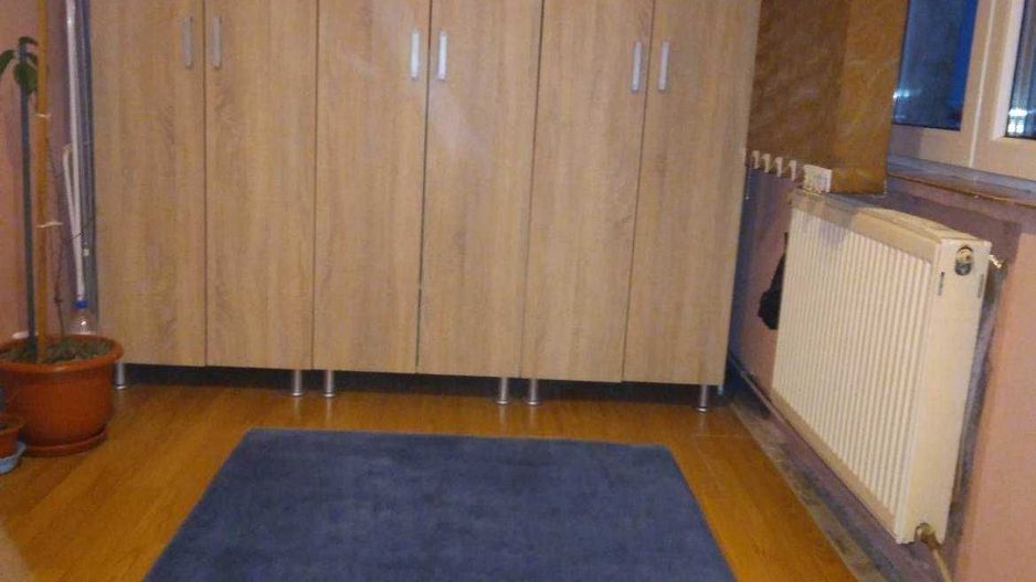 BRASADAS vinde ap 2 cam etaj 4/4 in Solidaritatii - Poză 2