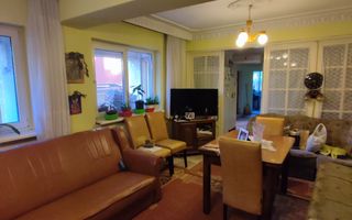 VANZARE SPECIALA Casă / Vilă cu 7 camere, Uverturii MILITARI/Duplex - Poză 1