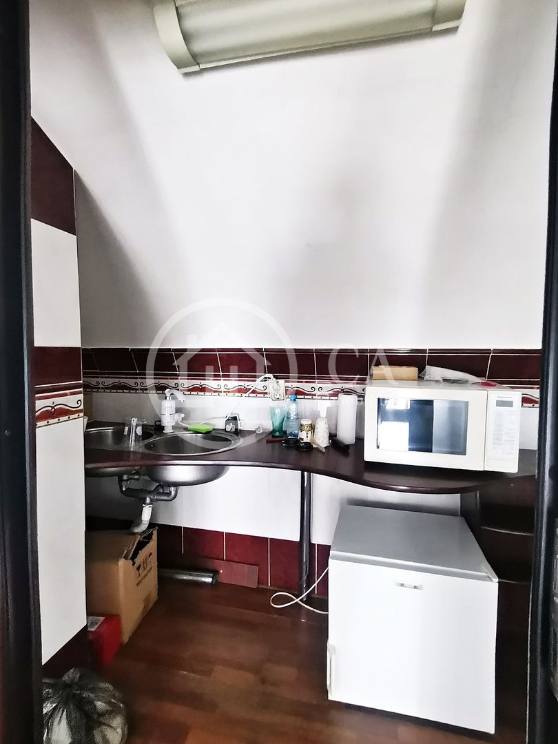 Spațiu comercial cu 2 camere de închiriat, Ultracentral, Oradea - Poză 4