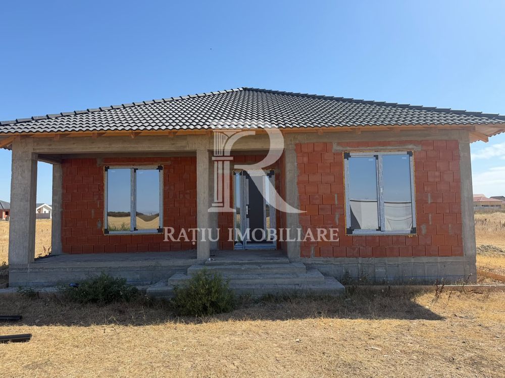 Casa de vanzare | 500 mp | Santandrei | Oradea - Poză 1