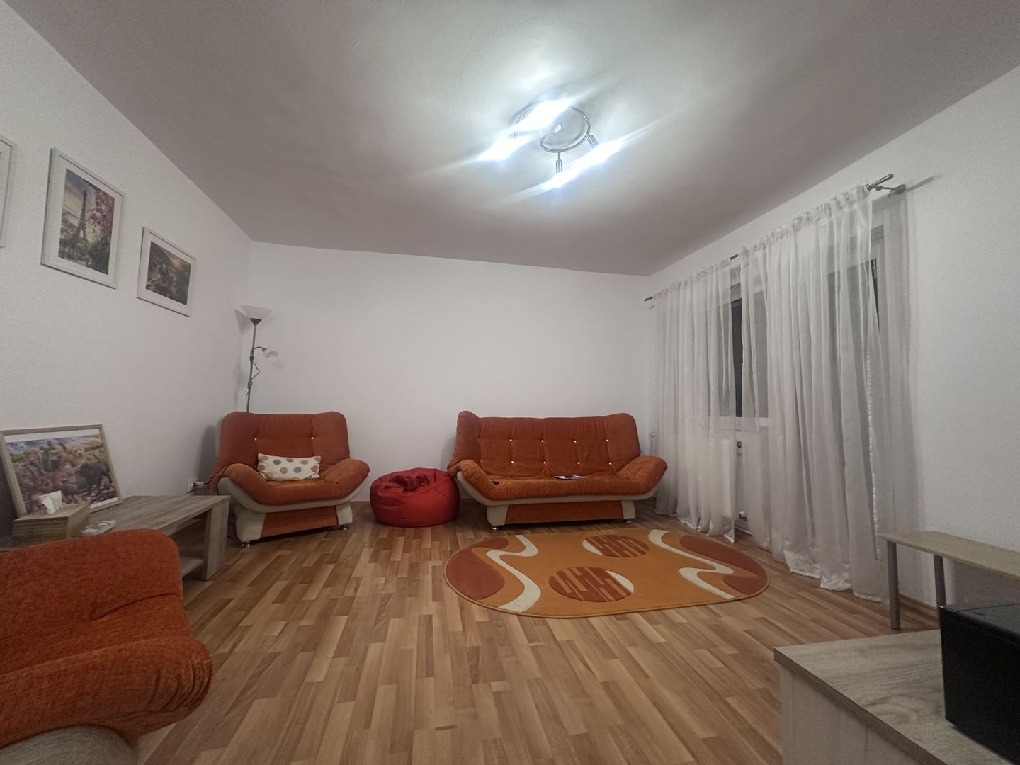 Vânzare apartament 3 camere - Confort modern într-o zonă excelentă! - Poză 2