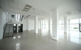 🏢 Showroom premium de închiriat – 500 mp utili + depozit + parcare - Poză 1