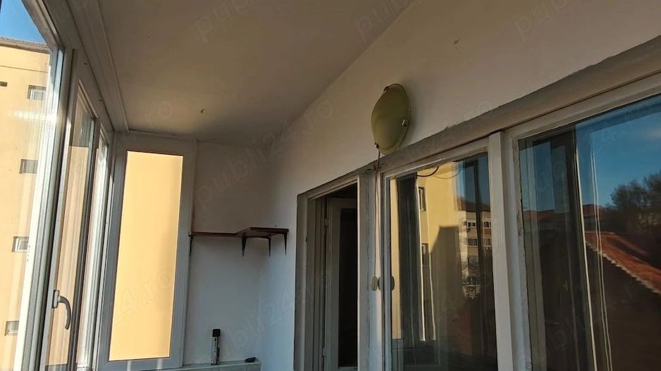 Complexul Studentesc | 3 Camere | 2 Bai |  Centrala Proprie . - Poză 11