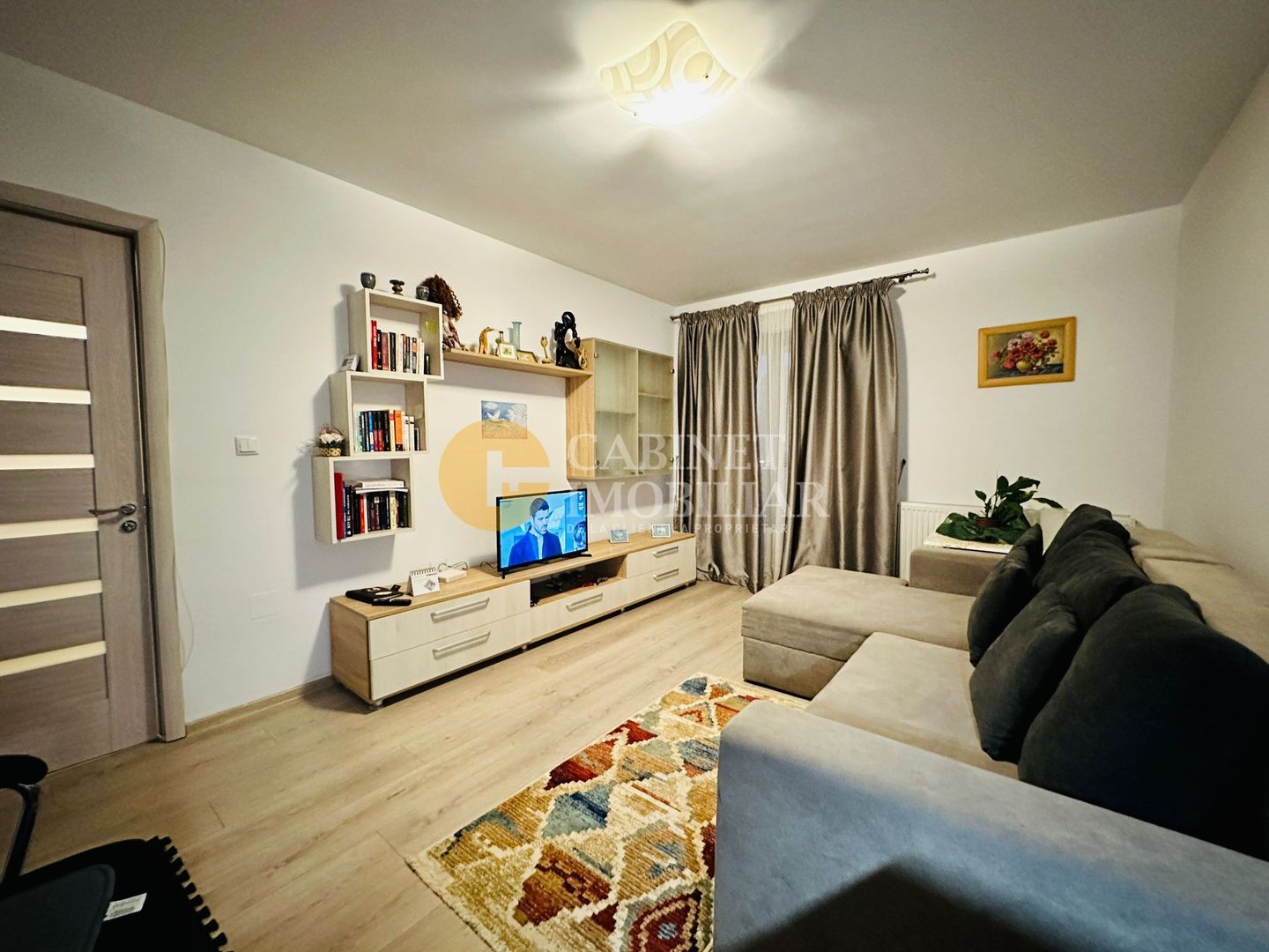 Etaj 3 - Apartament 2 Camere la 5 minute de Podul Ros - Bloc Nou - Poză 2