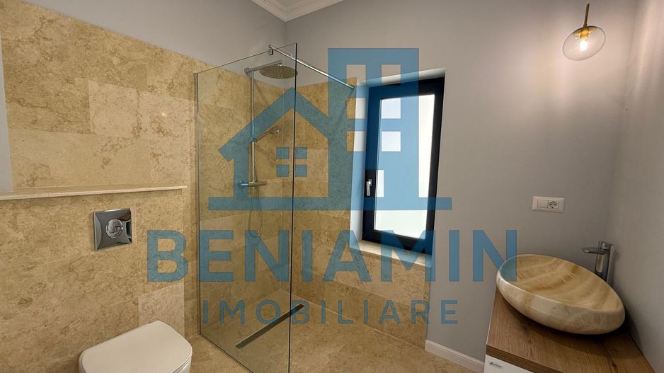 Casa Moderna-Damila-3 dormitoare-curte amenajata-La cheie-Asfalt - Poză 9