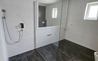 Casa de vanzare cartierul Viena-Oradea - Poză 14