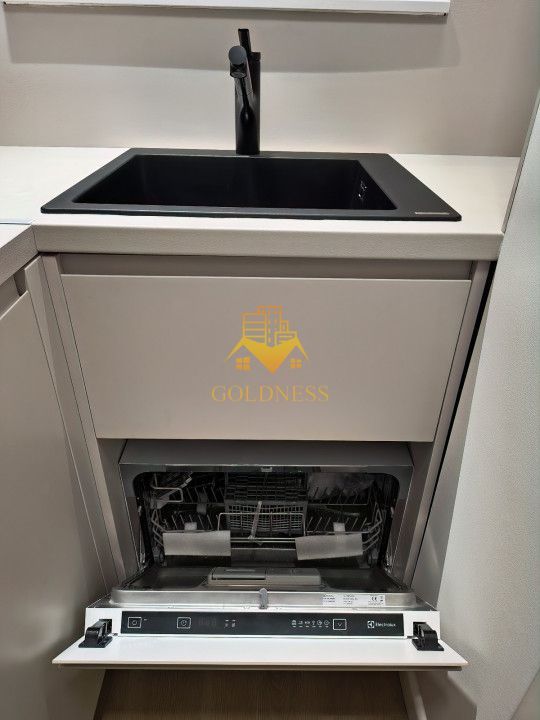 1 Camera Decomandata, Centru, P-ta Mihai Viteazu, Modern, Parcare - Poză 7