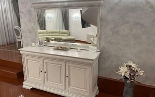 Vanzare vila cu arhitectura deosebita - Poză 3