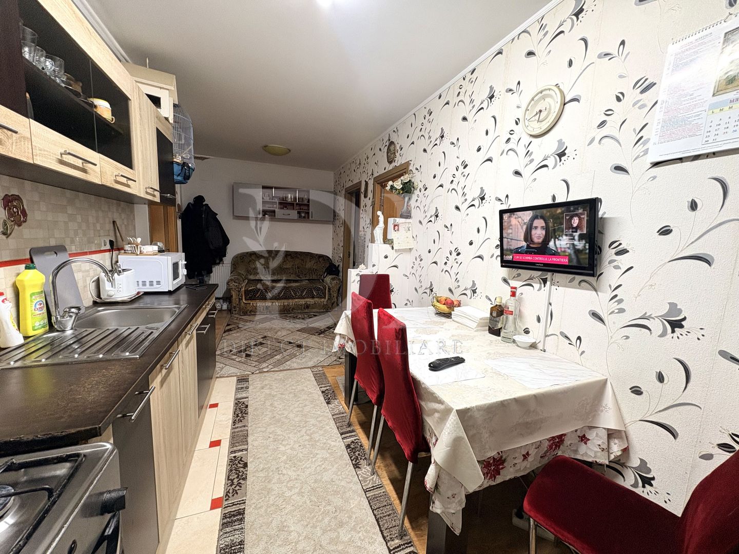 Apartament cu 2 dormitoare - zona Cetății Florești - Poză 2