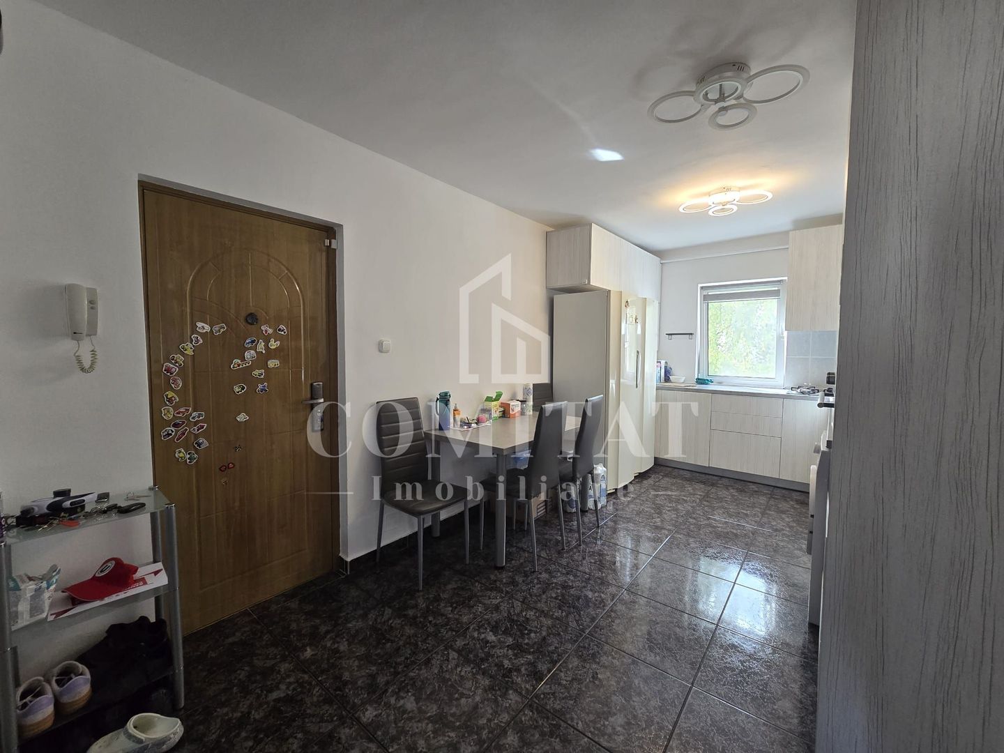 Apartament cu 4 camere | Etaj intermediar | Zona Parcul Rozelor - Poză 13