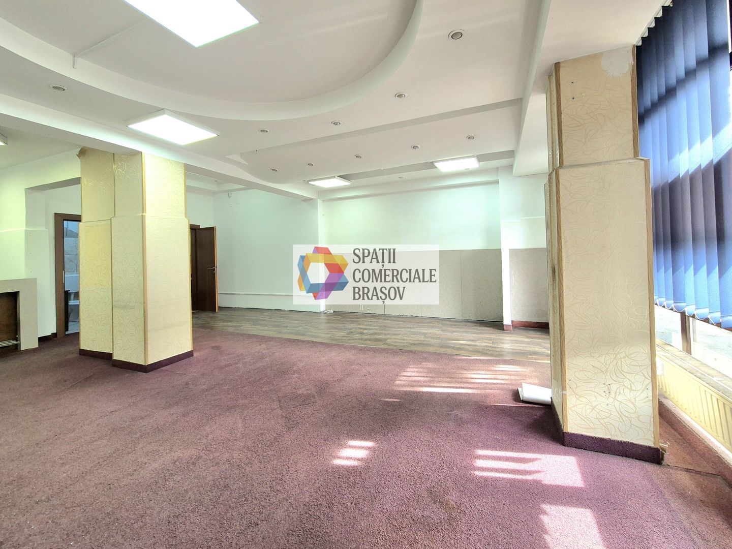 Spatiu comercial de închiriat cu vad - 70 mp # spatii-comerciale-brasov.ro - Poză 3