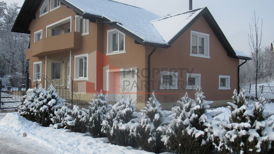 Vila de locuit in Bran/Predelut cu panorama superba. - Poză 8