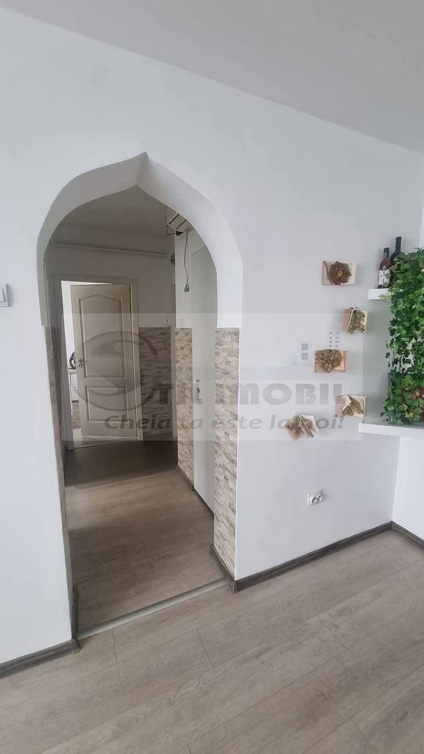 APARTAMENT 3 CAMERE SEMIDECOMANDAT  PODU ROS PASAPOARTE - Poză 6