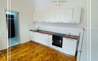 De vanzare Apartament Rez. Birou dimensiuni impresionantă centru Arad - Poză 13