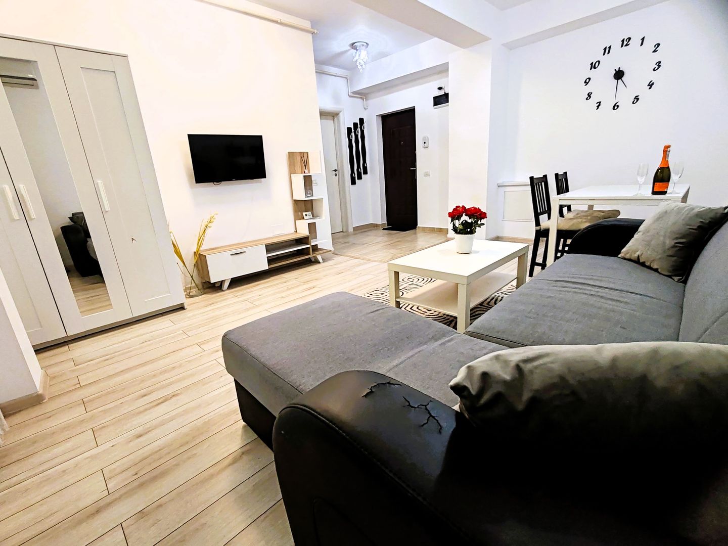 2 Camere | Centrala Proprie | An 2019 | Mobilat-Utilat | La Cheie - Poză 59