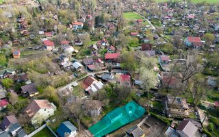 Casă cu mansardă la 3 insule - Poză 1